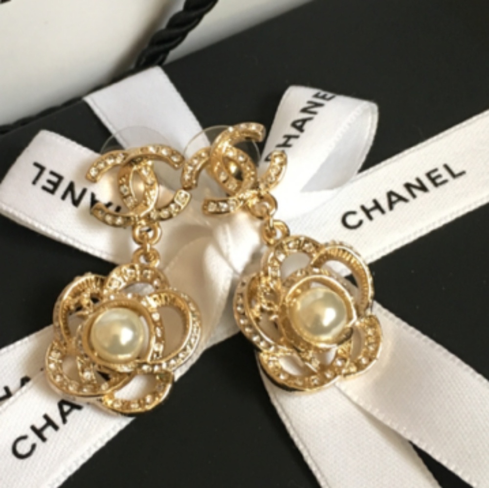 Chanel Gold Earrings